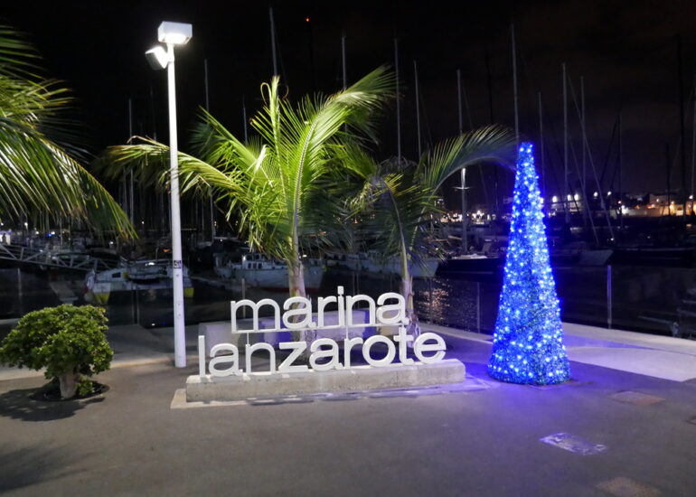 01. Arrecife, la marina de Lanzarote à Noël