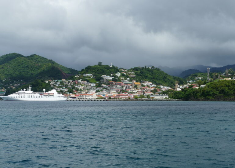 01. Arrivée à St George's