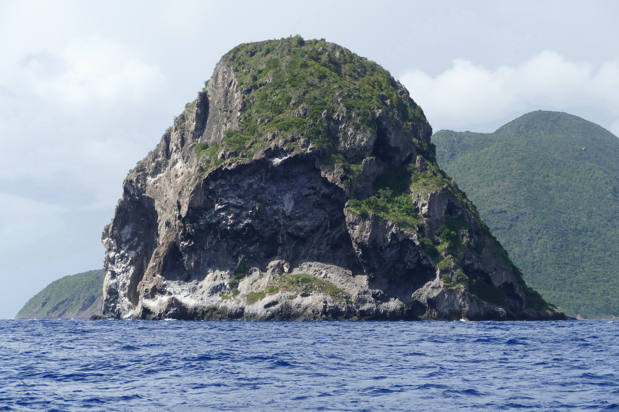 01. La Martinique, le rocher et la pointe du Diamant