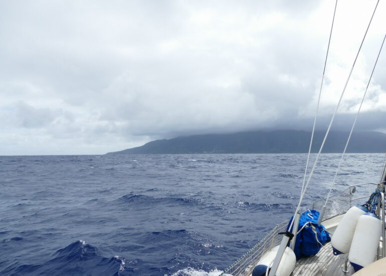 01. La Soufrière de St Vincent, la tête dans les nuages