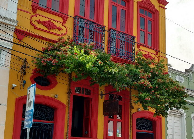01. SdB, centre historique, la Pousada des Arts