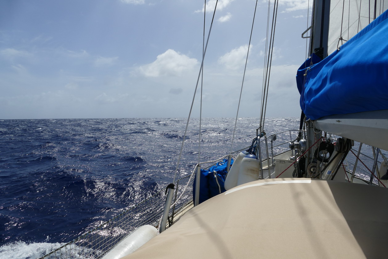 01. Traversée vers Ste Lucie, toujours un peu agitée