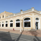 02. Alicante, Sernautic, notre vendeur (broker) n'est pas mal installé