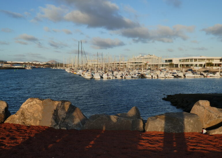 02. Arrecife, la marina