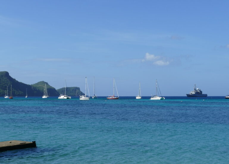 02. Bequia sous la surveillance de la Royale