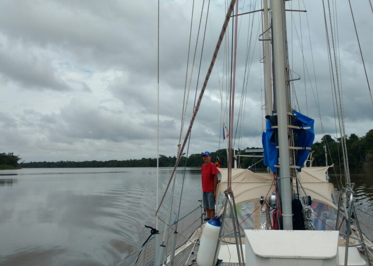 02. En remontant le Suriname