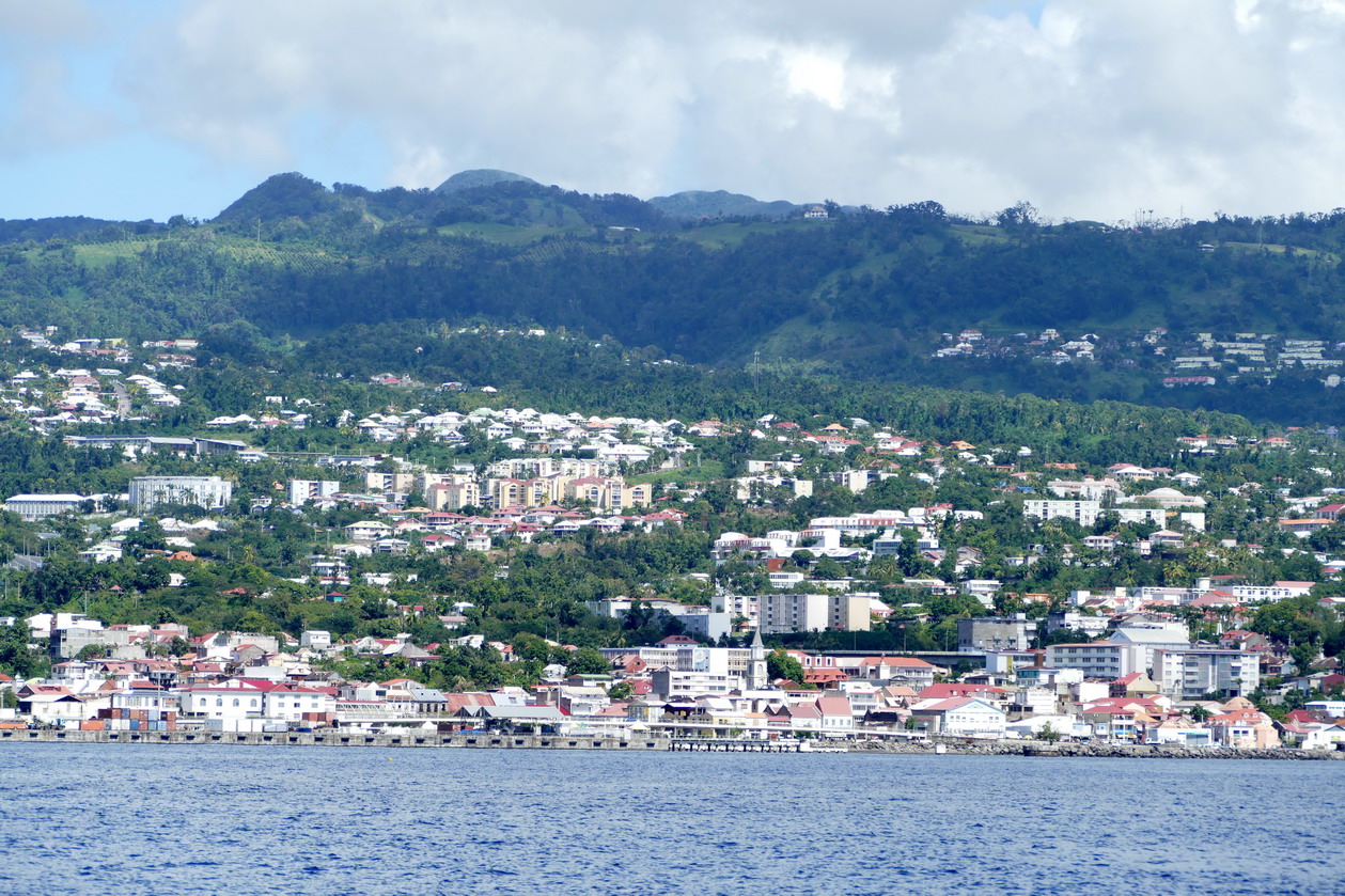 02. La Guadeloupe ; la ville de Basse-Terre, l'ancienne capitale fondée par les Français