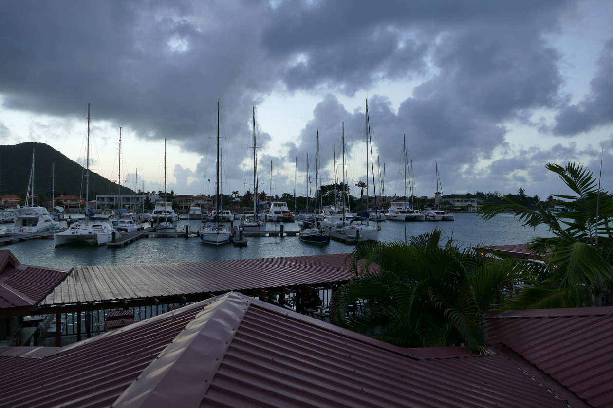 03. La marina de Rodney bay , un peu vide avant l'arrivée de l'ARC