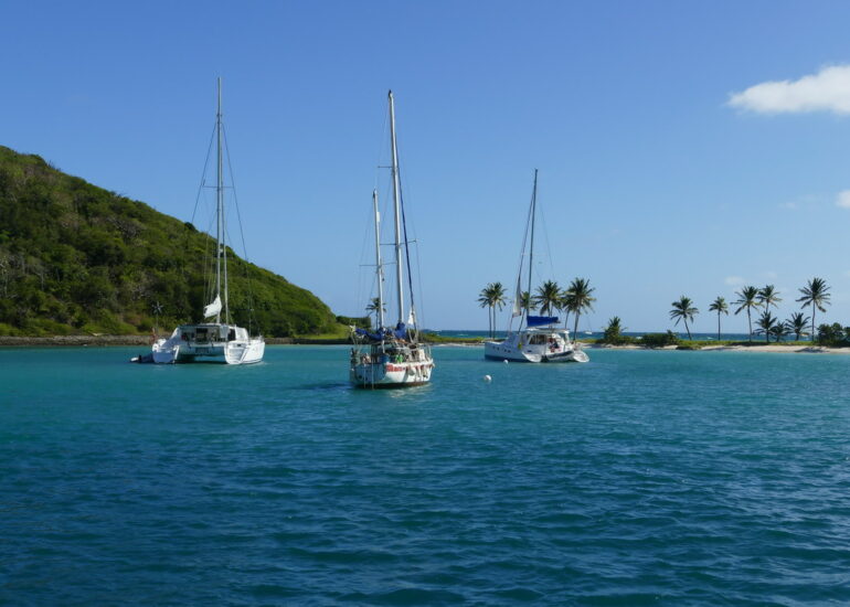 03. Le mouillage de Salt whistle bay