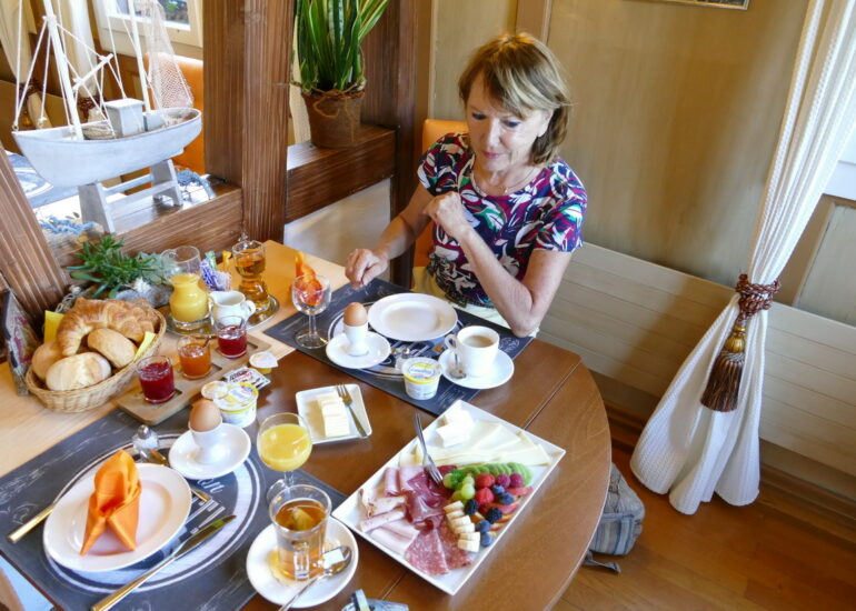 04. Le lac de Constance - Uttwil, petit déjeuner très complet