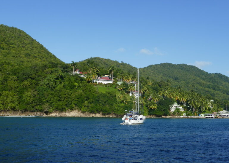 04. Ste Lucie, le chenal d'entrée à Marigot harbour