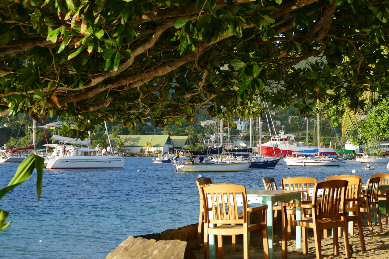 06. Bequia, Port Elisabeth, à la terrasse de l'hôtel pension Gingerbread