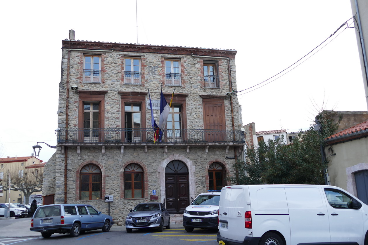 07. Prades, la mairie