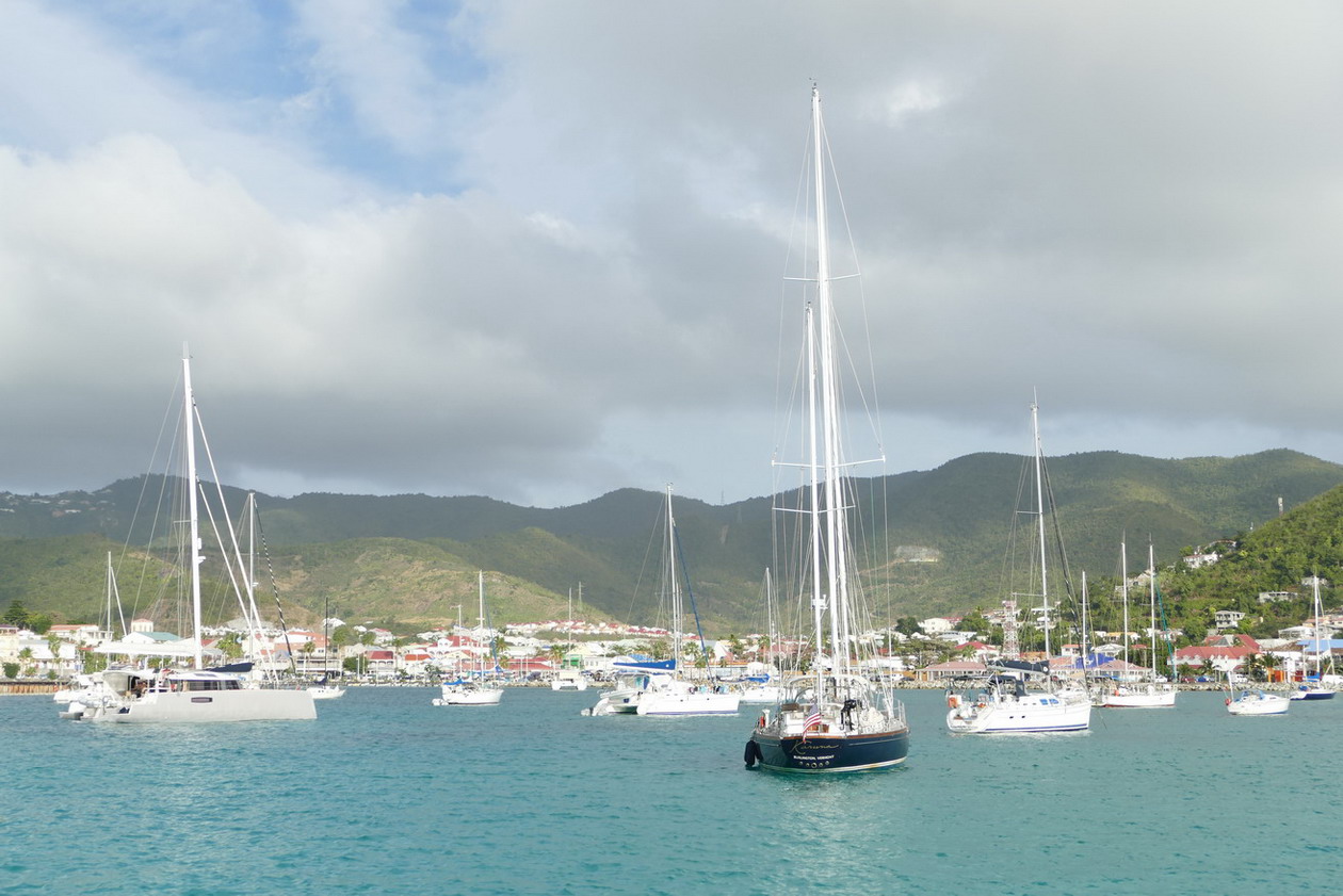 07. St Martin, la zone de mouillage de Marigot