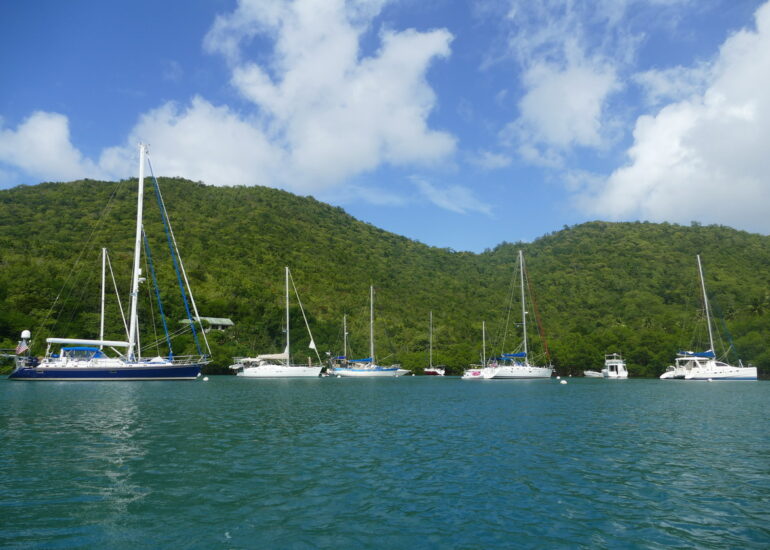 08. Ste Lucie, Marigot harbour, le lagon