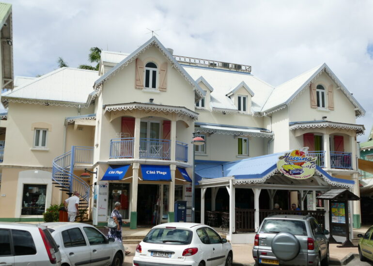 09. La Pointe du Bout, le village créole