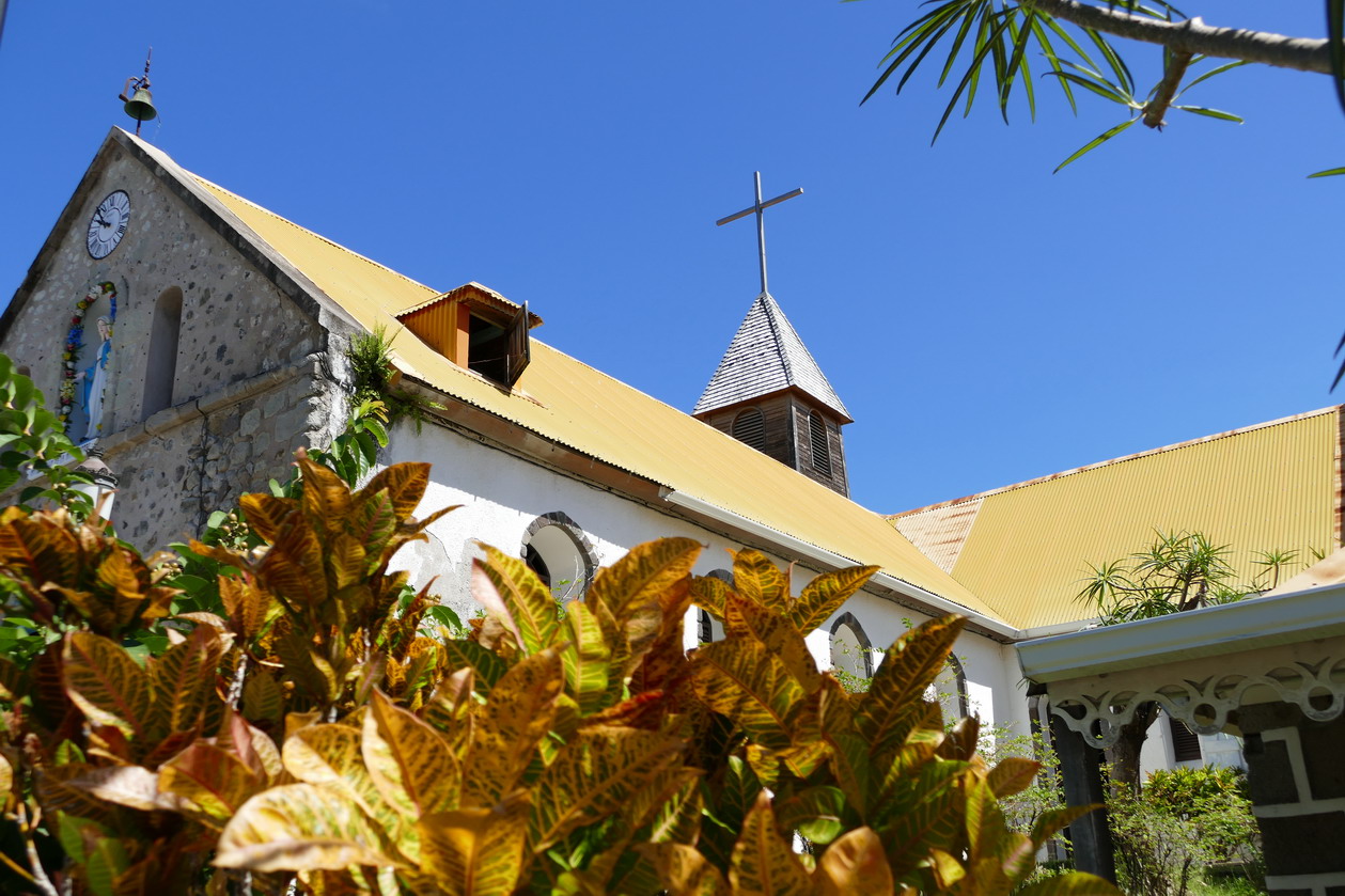 09. L'archipel des Saintes et l'église du Bourg sur Terre-de-haut