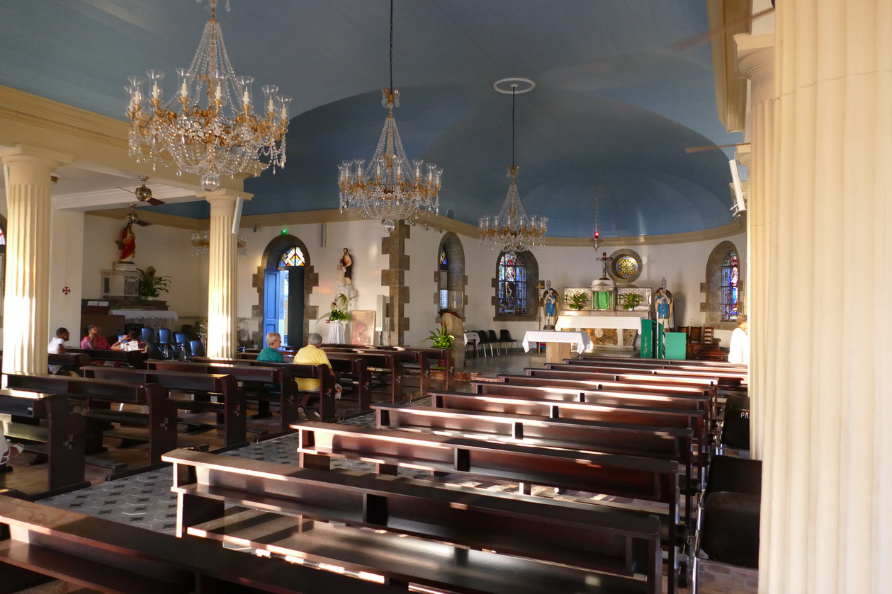 09. Petite Anse d'Arlet, l'église St Henri