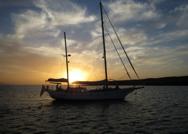 4. Cala Francesa, ketch norvégien