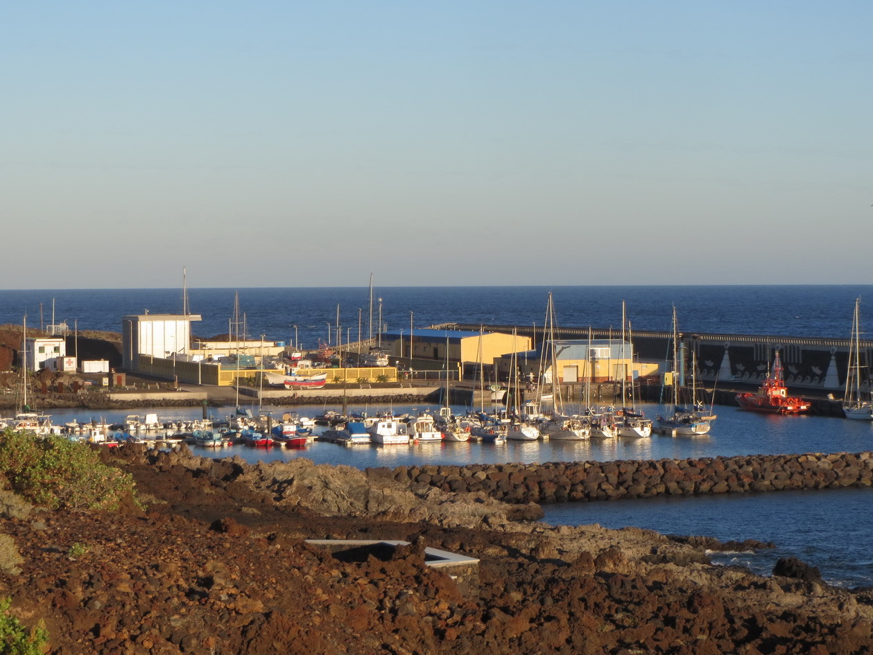 1. La Restinga, Mindelo tout à droite