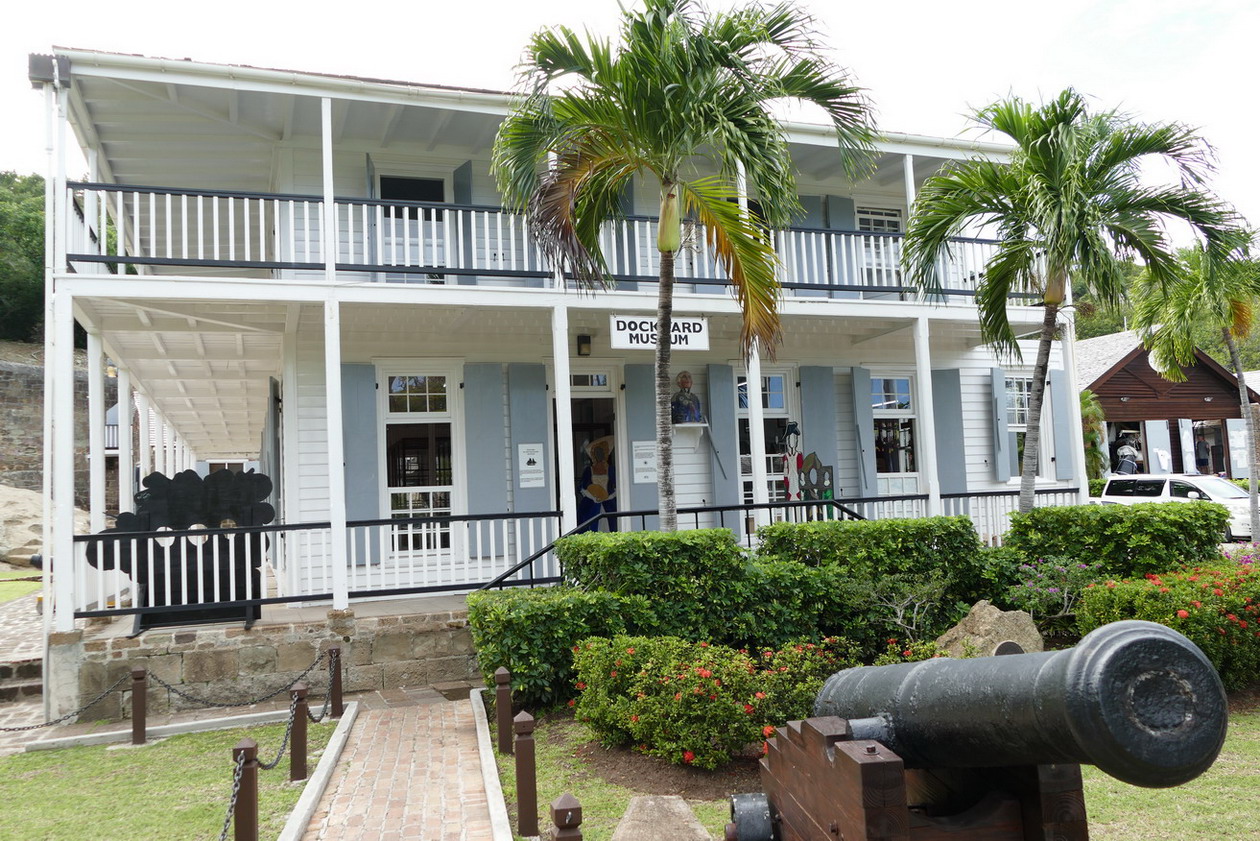 10. Antigua, English harbour, Nelson's dockyard, le musée