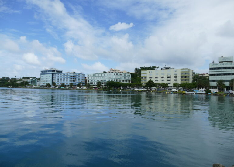10. Castries, le bassin portuaire