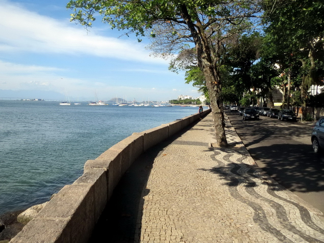 11. Urca, le long du quai