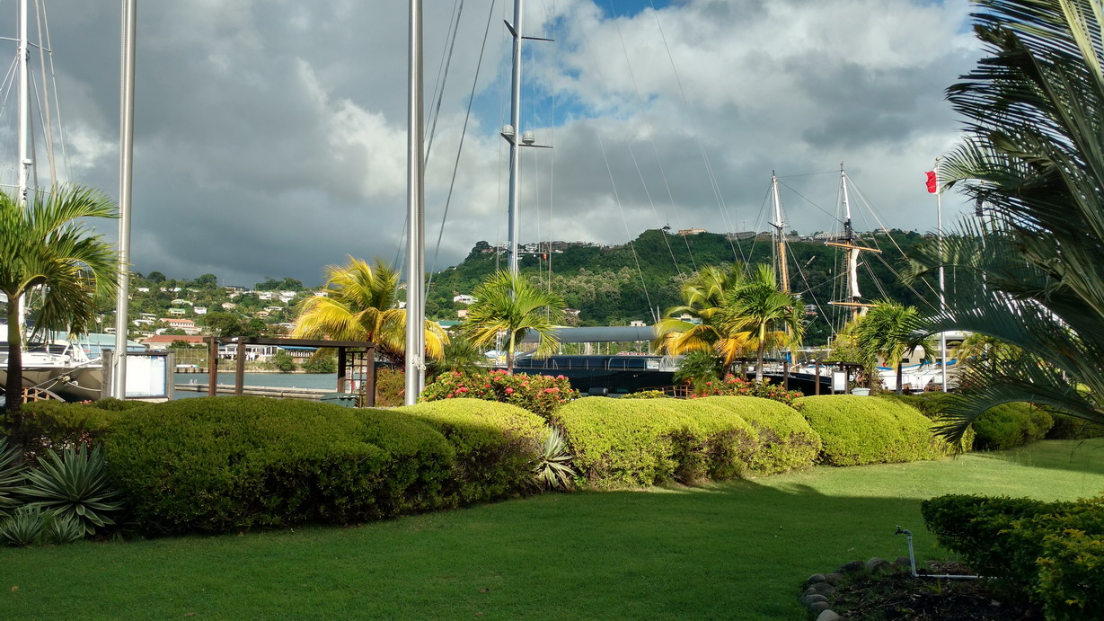 12. La marina de Port Louis