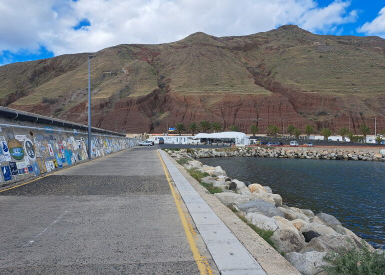 12. Porto Santo, sur la digue on marque son passage
