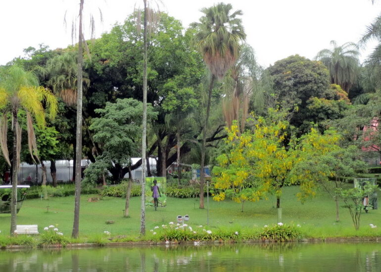 13. BH, le parc municipal