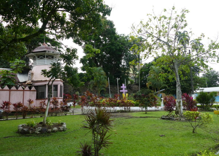13. Castries, King George V gardens