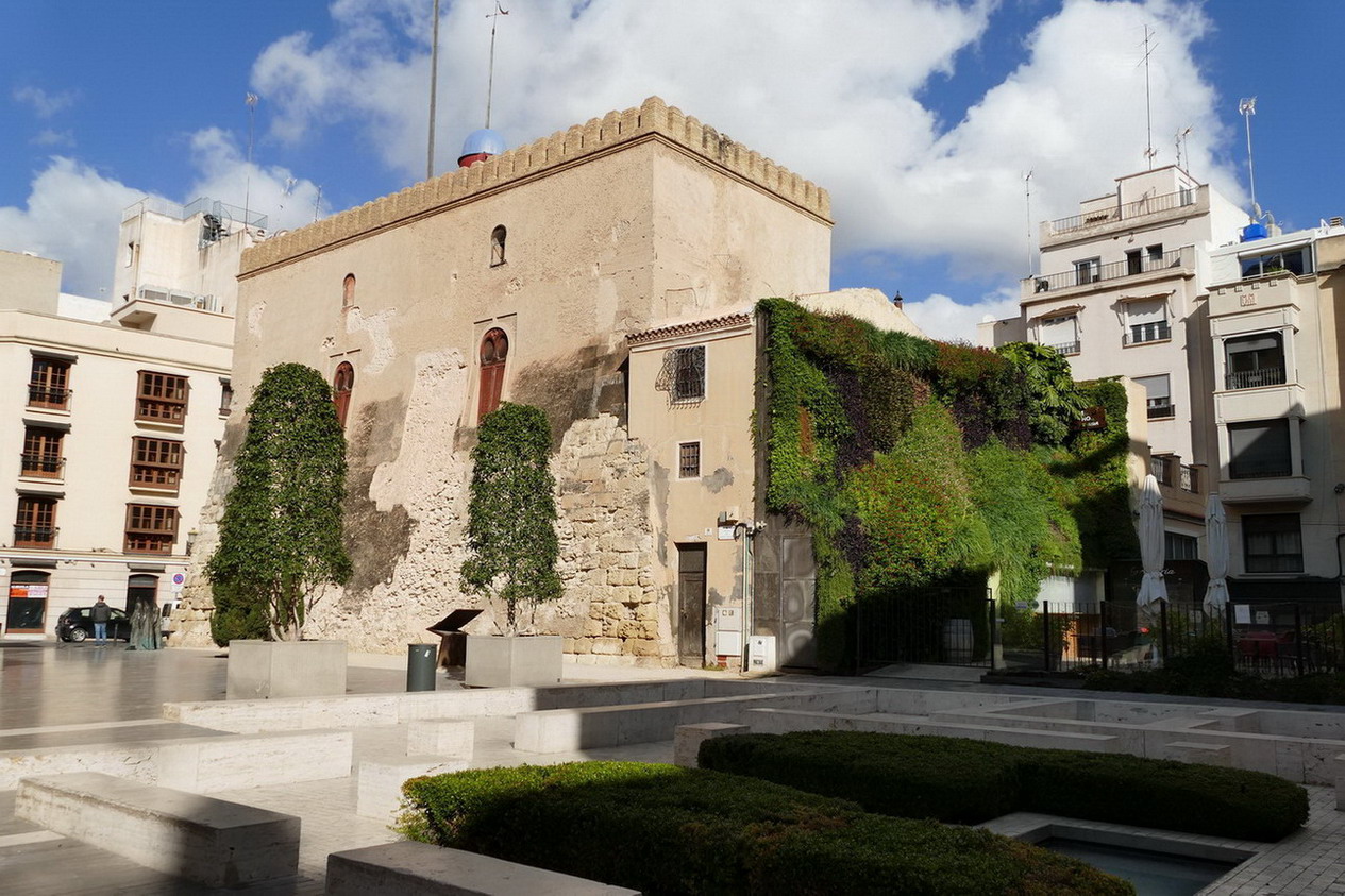 13. Elche - le château