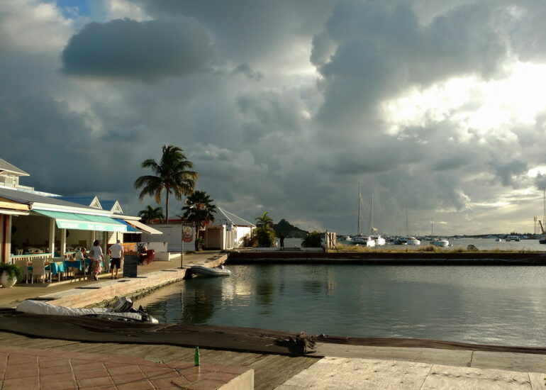 13. St Martin, Marigot, le fond du lagon et ses restaurants