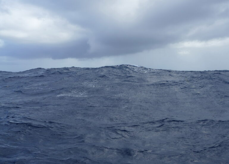 14. Des vagues qui montent