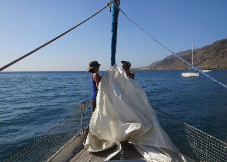 14. On hisse le foc pour pouvoir faire du près