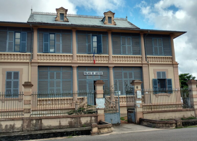 14. St Laurent du Maroni, le palais de justice