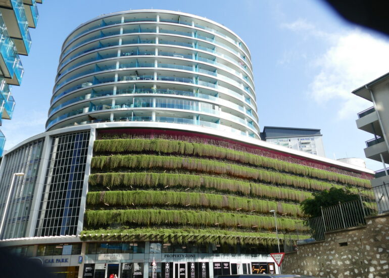 16. Gibraltar, Ocean village, la marina et le quartier résidentiel