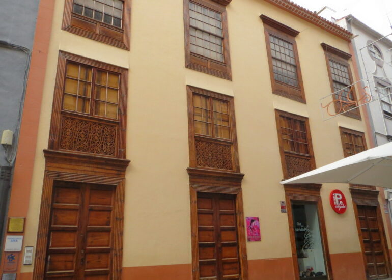 16. Santa Cruz de La Palma