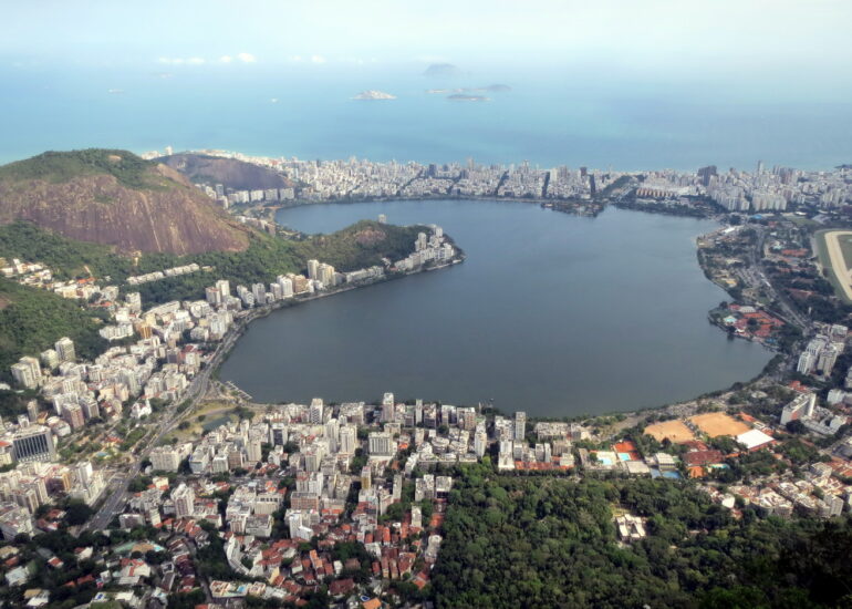 17. Le lac intérieur vu du Corcovado