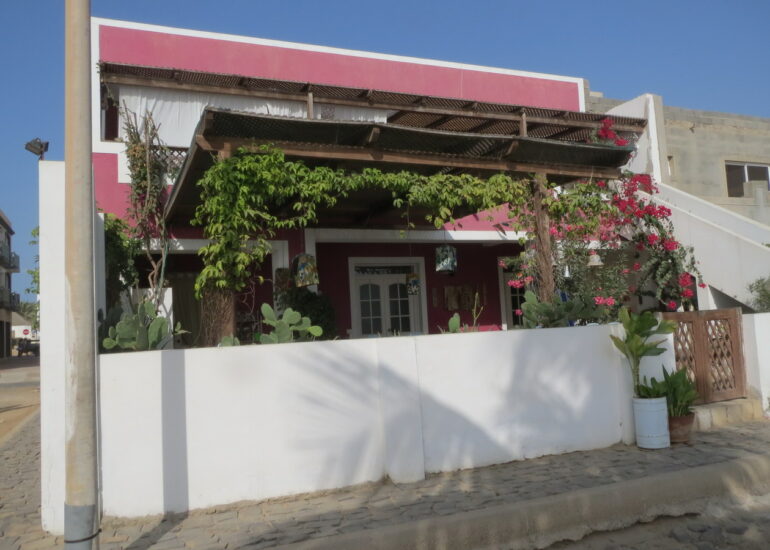 17. Sal Rei, restaurant sur le front de mer
