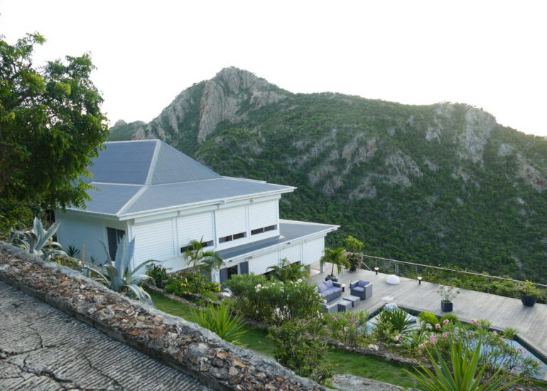 17. St Barth