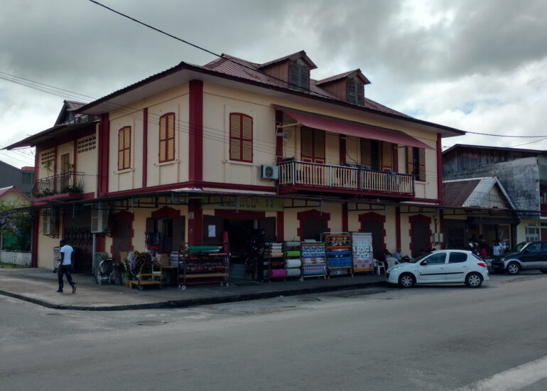 17. St Laurent du Maroni, maison de commerce