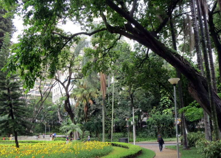 18. BH, le parc municipal