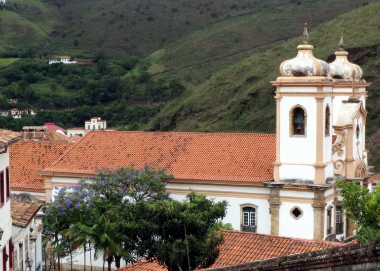 18. La basilique NS do Pilar