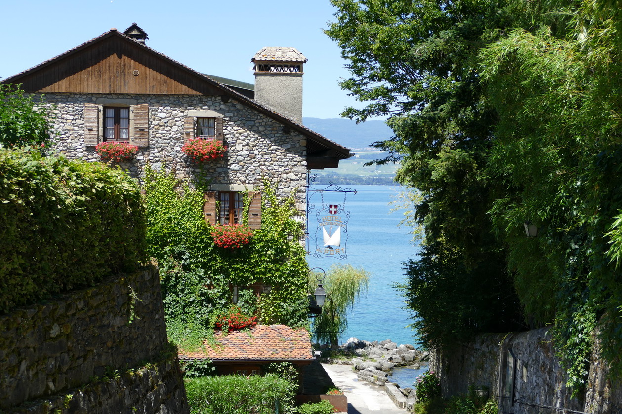 18. Lac Léman, Yvoire