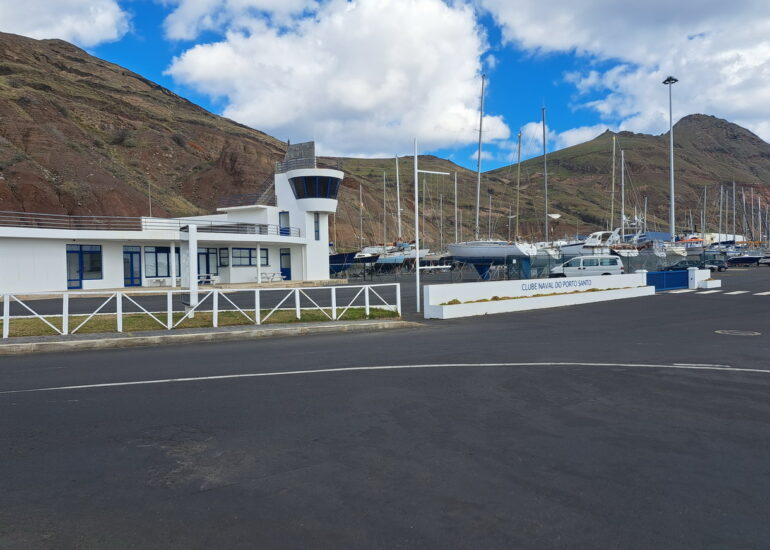 18. Porto Santo, le centre nautique