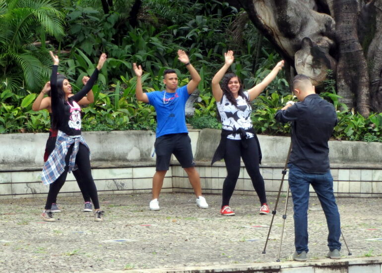 19. BH, parc municipal, la samba