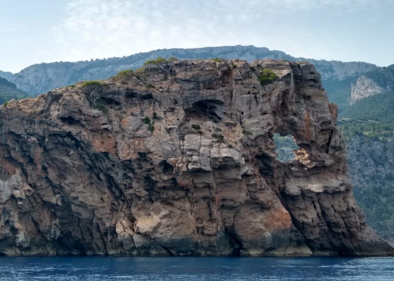 19. Sa Foradada