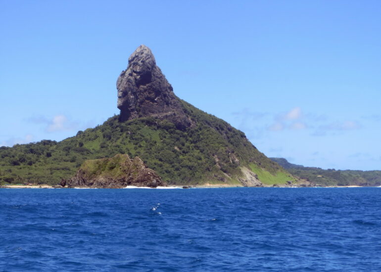 2. Morro de Pico