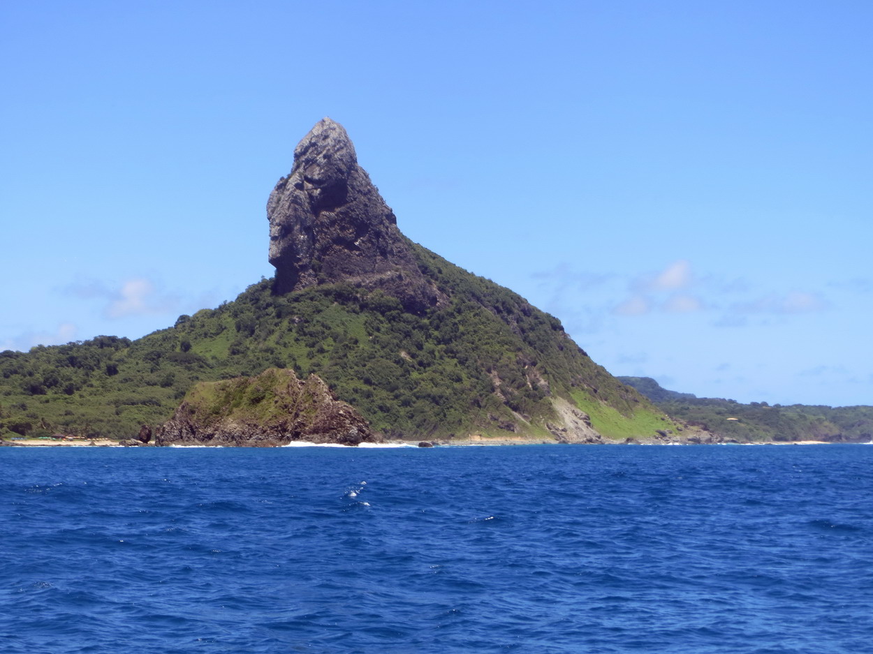 2. Morro de Pico